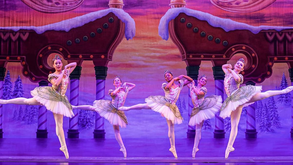 Armour Dance Theatre & New World School of the Arts Nutcracker