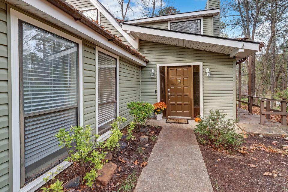 open-house-615-field-cliff-drive-in-stone-mountain-615-field-cliff