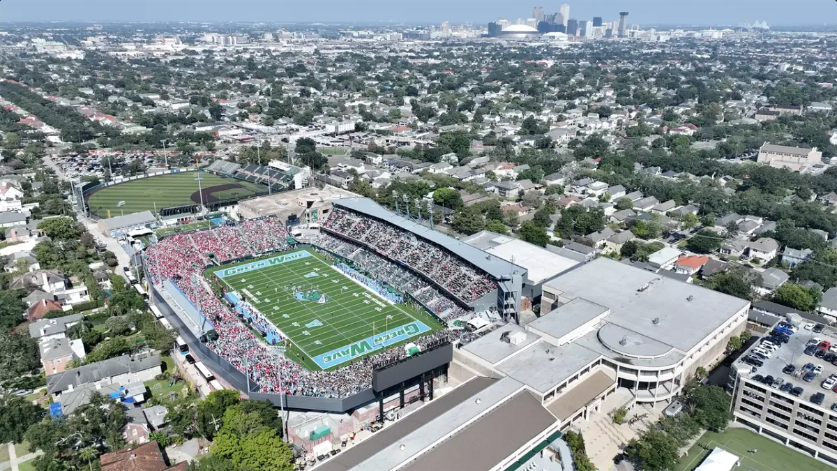 Parking New Orleans Privateers at Tulane Green Wave Mens Basketball