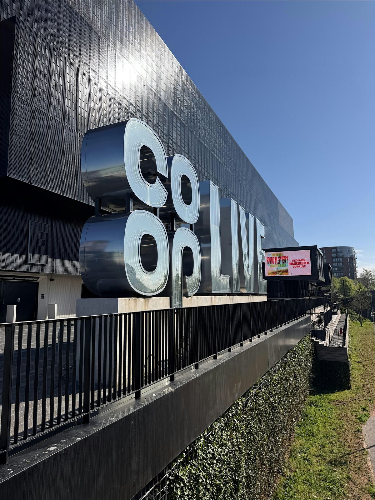 Rant and Ramble Coffee Rave Manchester Co-op Live