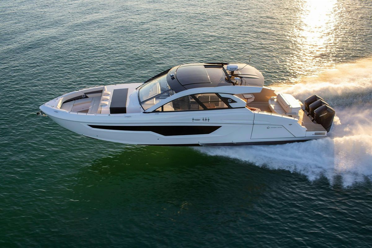 Cruisers Yachts Demo Day