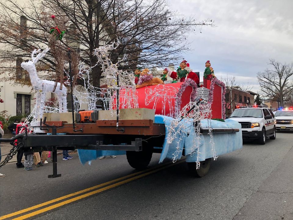 Moorestown lions club Holiday Parade Main Street Moorstown