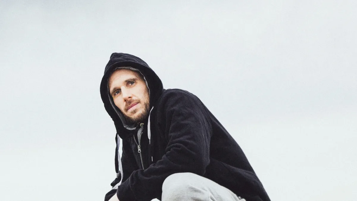 Mal \u00c9lev\u00e9 in K\u00f6ln