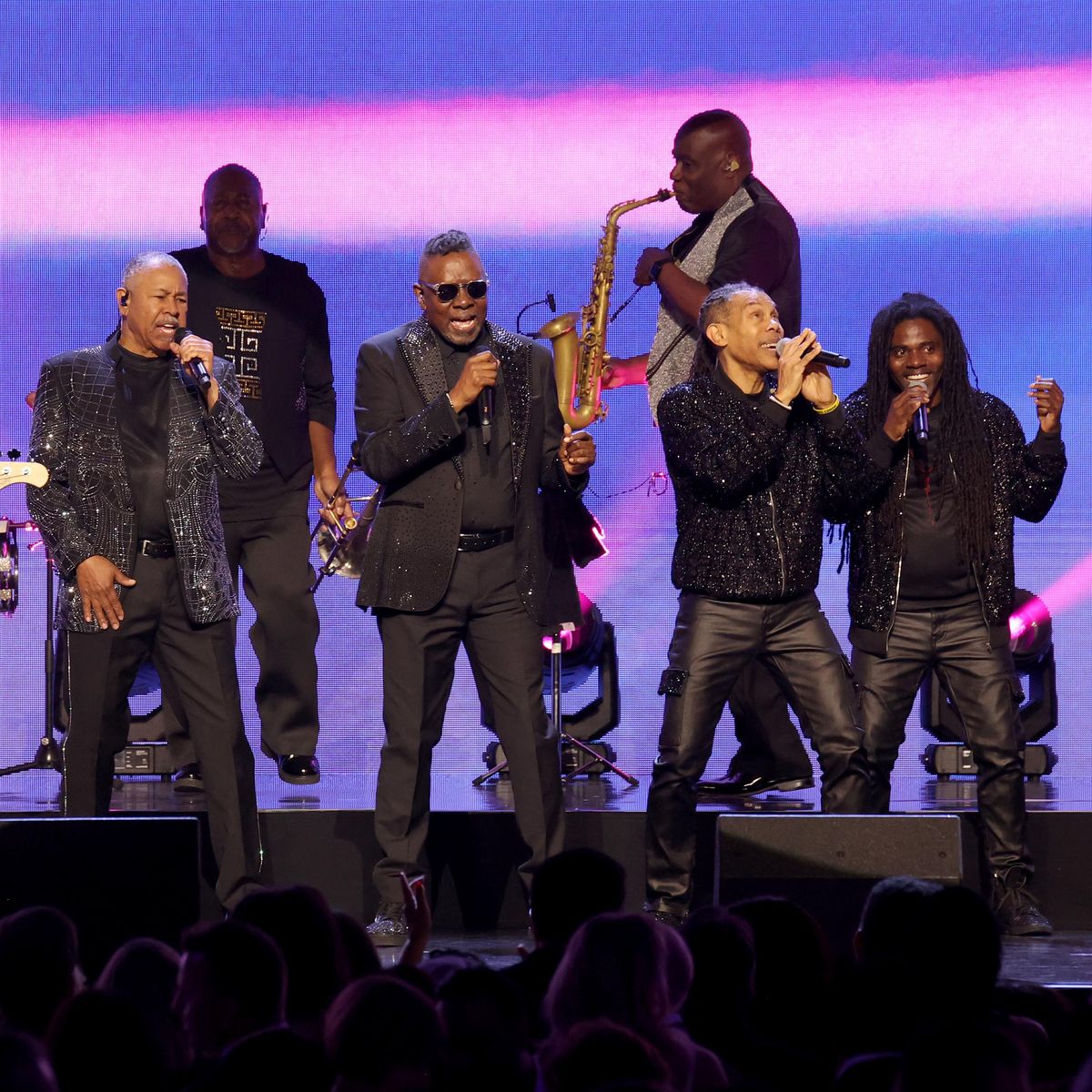Earth, Wind & Fire