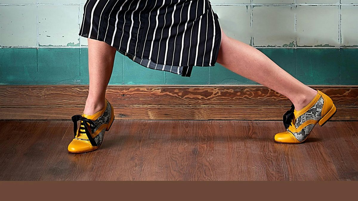 Free flat-shoe tango practica at the Hillside Club
