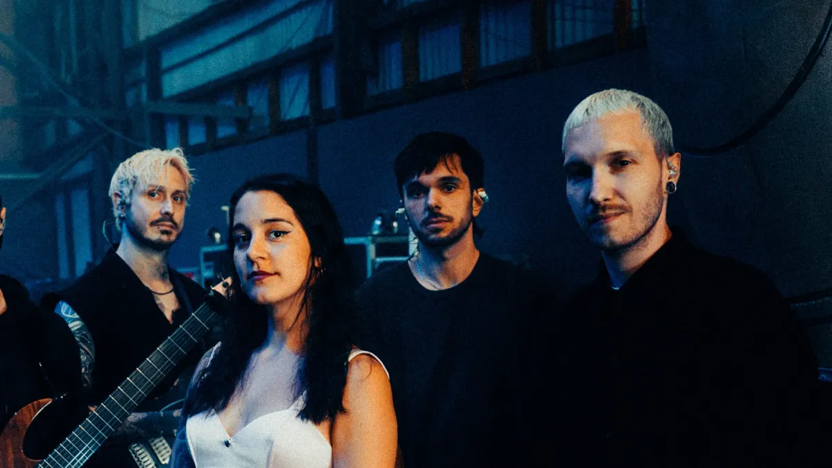 NOVELISTS in M\u00fcnchen