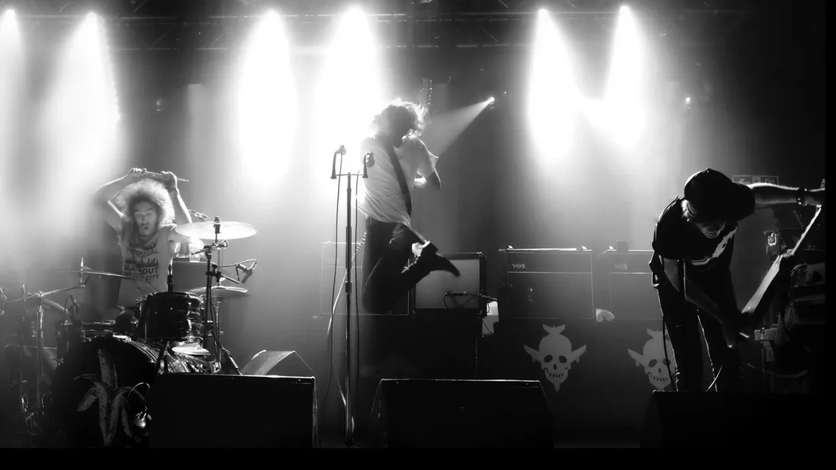 The Dandy Warhols, Kula Shaker in Santa Ana