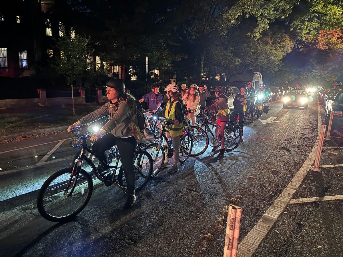 Hill Family Biking: T(w)een Ride to Ice Skating