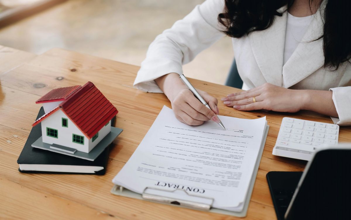 Listing Contracts and Disclosures