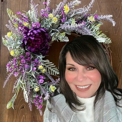 Diane\u2019s Wreaths & Florals,LLC