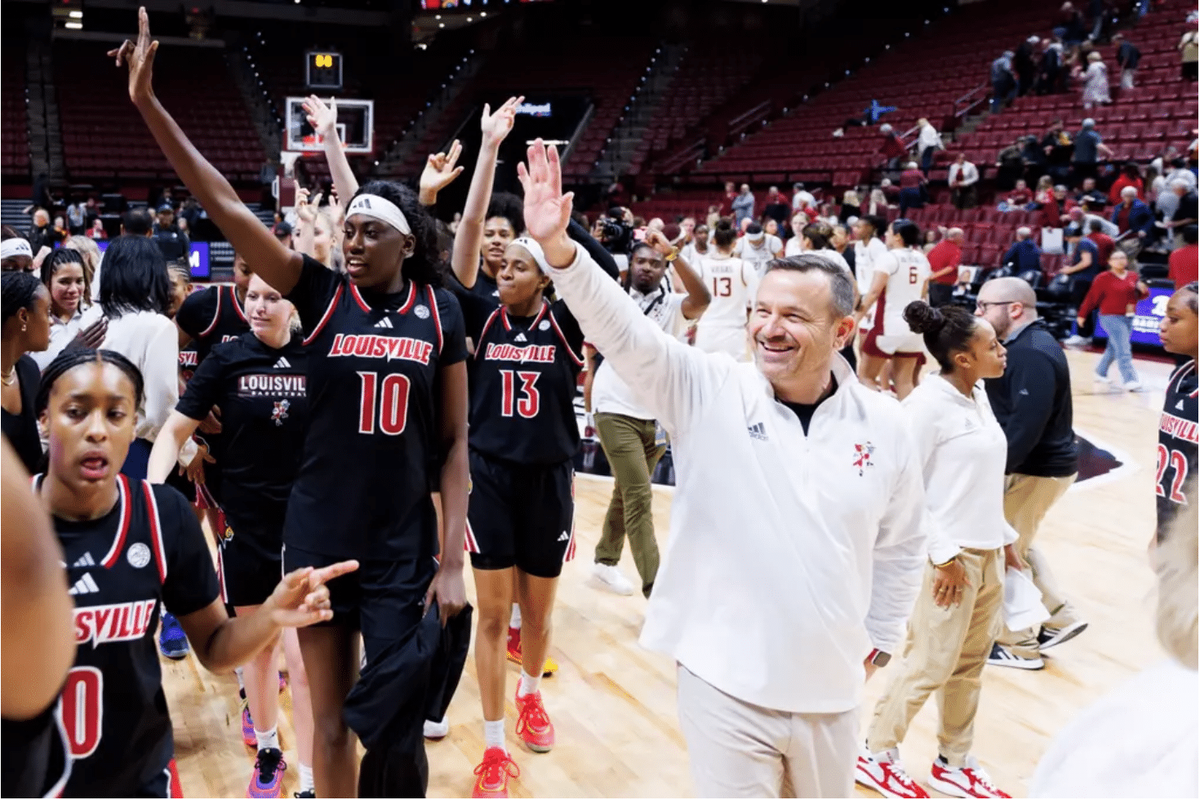 Florida State Seminoles at Louisville Cardinals Womens Basketball