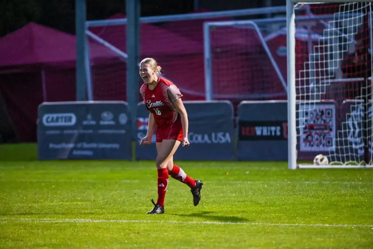 Parking Grand Canyon Lopes at UNLV Rebels Womens Soccer
