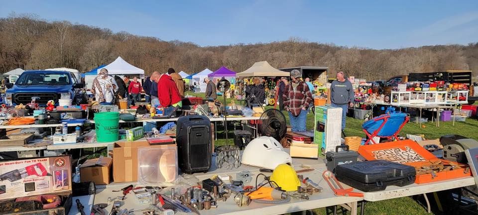 CENTRAL ILLINOIS FLEA MARKET Peoria Speedway August 14 2022 CENTRAL ILLINOIS FLEA MARKET Peoria Speedway August 14 2022