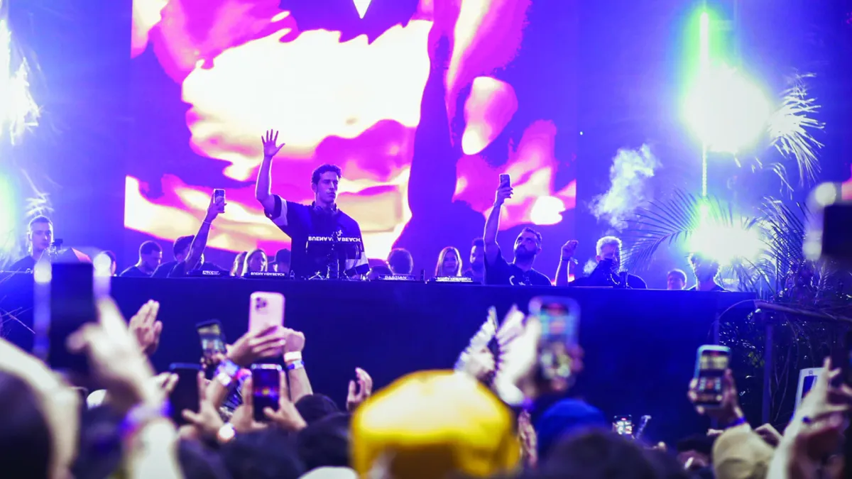 Arodes, Mahmut Orhan, Fahlberg, Martim Rola in Lisboa