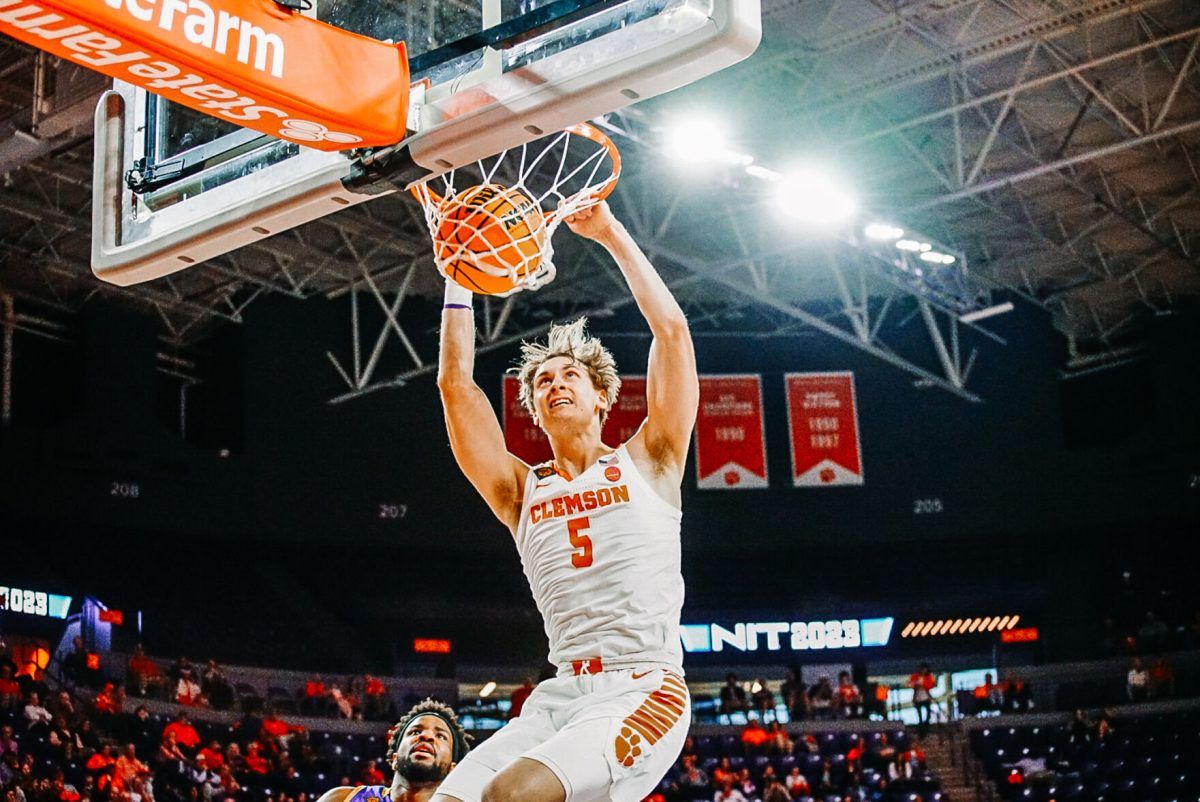 Clemson Tigers vs. Morehead State Eagles