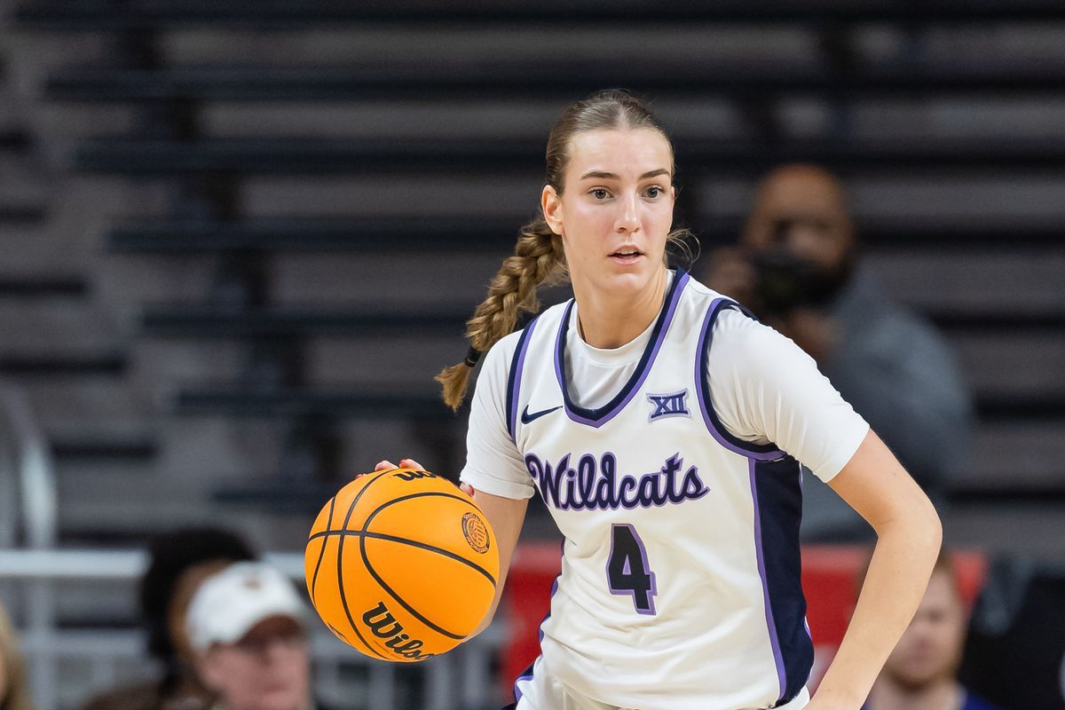 Cincinnati Bearcats at Kansas State Wildcats Womens Basketball at Bramlage Coliseum