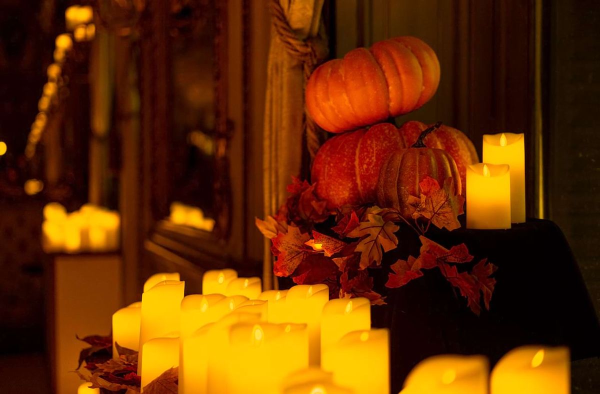 Parking Candlelight: Halloween Classics