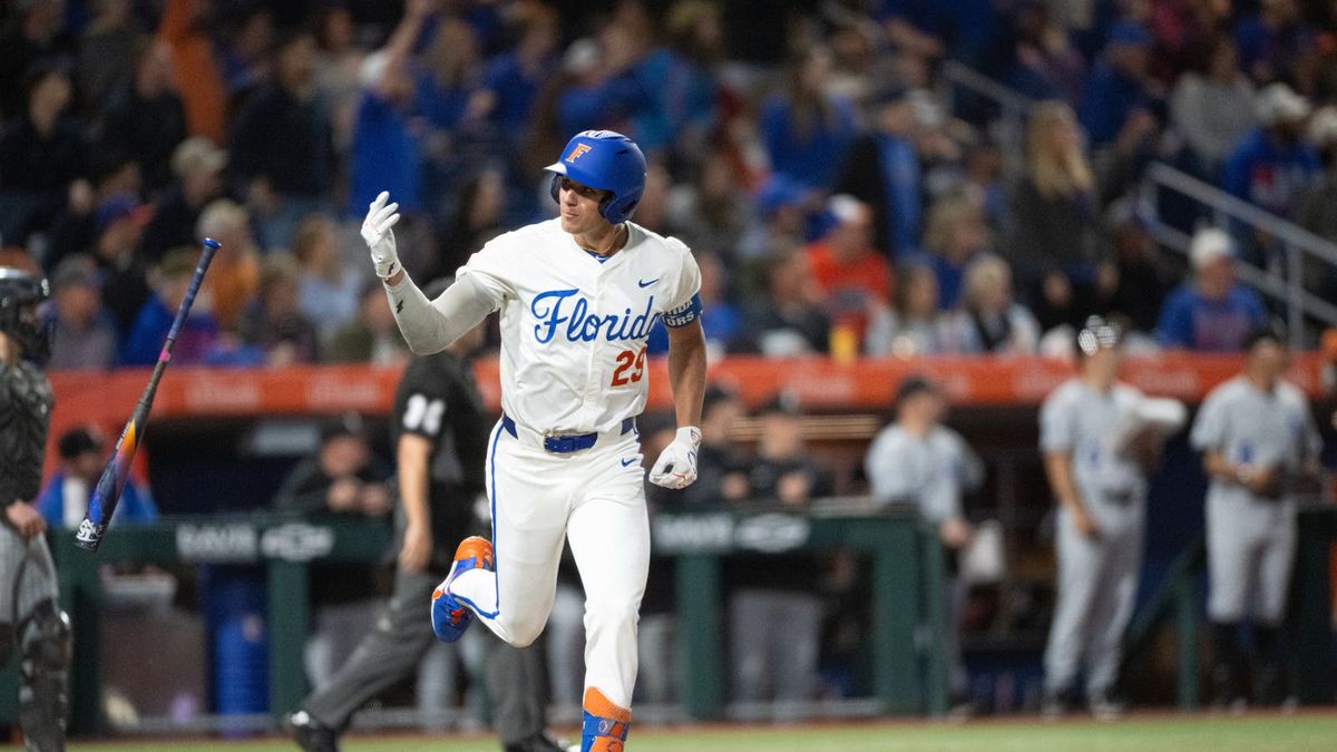 Parking Jacksonville Dolphins at Florida Gators Baseball