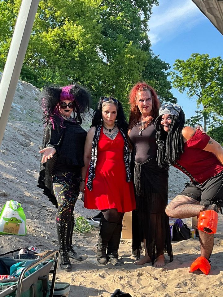 Zurkos Promotions  Wheaton Illinois All Night Flea Market