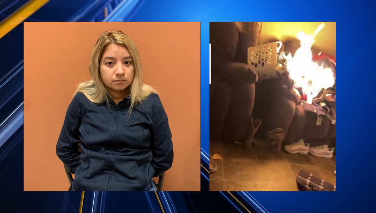 Parking Incarnate Word Cardinals at Stephen F. Austin Ladyjacks Womens Basketball