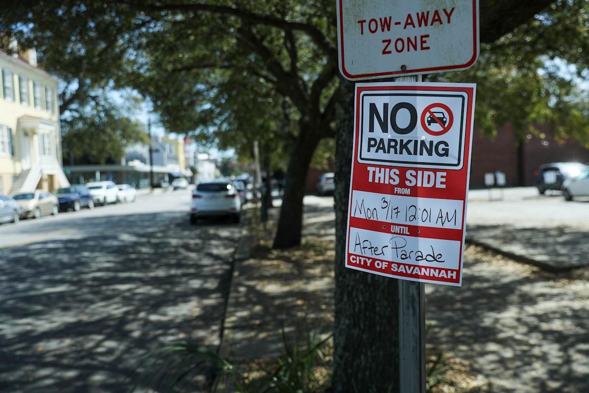 Parking Signs Of The Swarm (17+)
