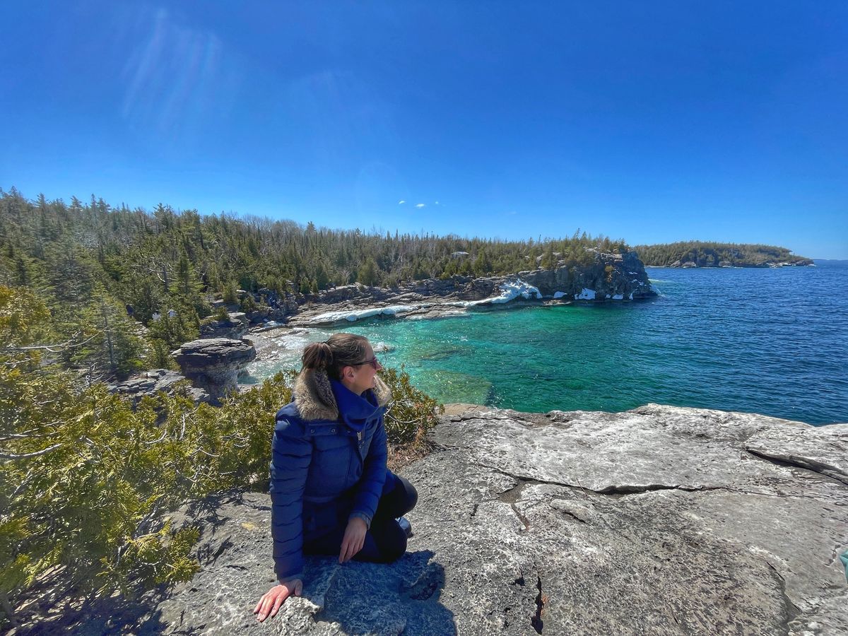 Bruce Peninsula Hiking Day Tour from Toronto Travelling Chicken