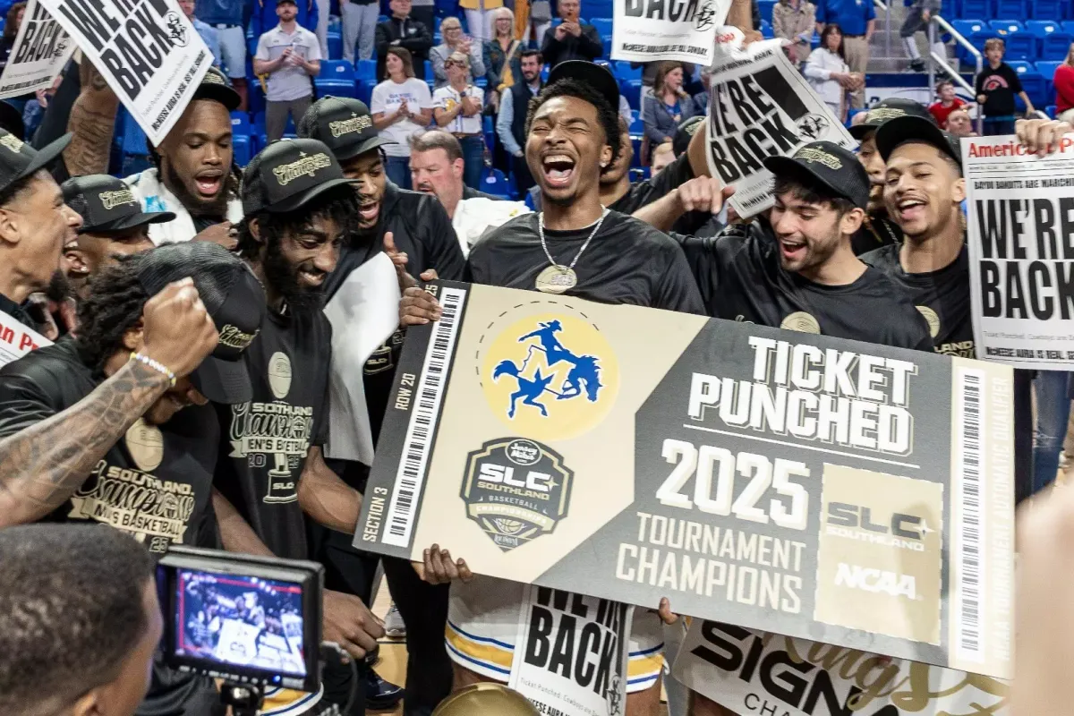 Parking McNeese Cowboys at Michigan Wolverines Mens Basketball