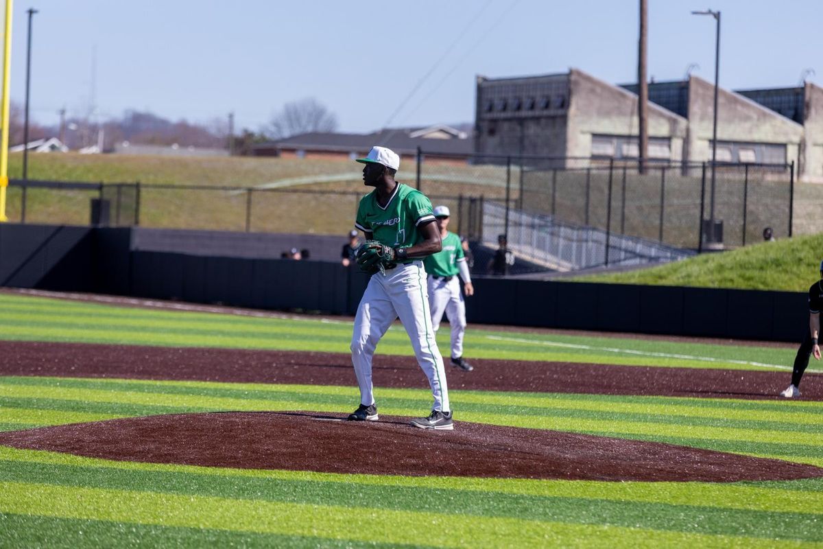Parking Marshall Thundering Herd at Kentucky Wildcats Baseball