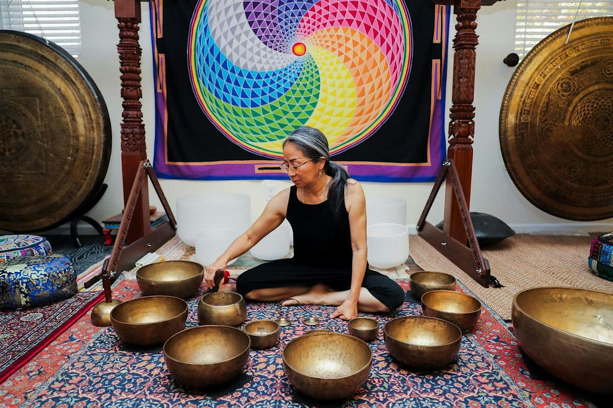 Tibetan Singing Bowls and Gongs Sound Bath with Noriko