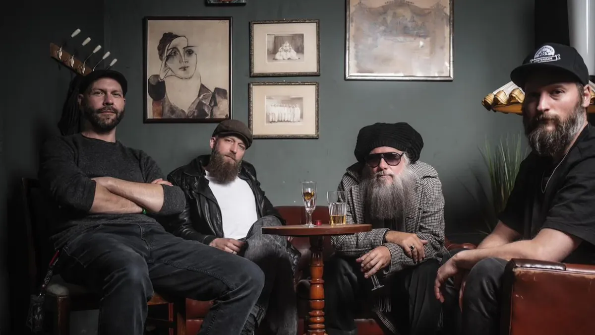 Jaya The Cat in M\u00dcNSTER