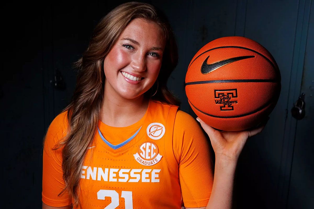 Parking Texas Longhorns at Tennessee Lady Volunteers Womens Basketball